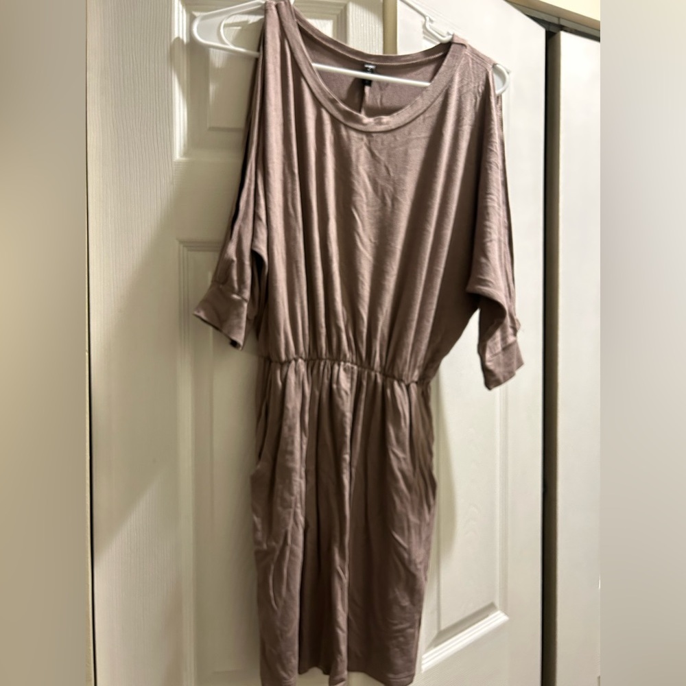 Interi dress size small